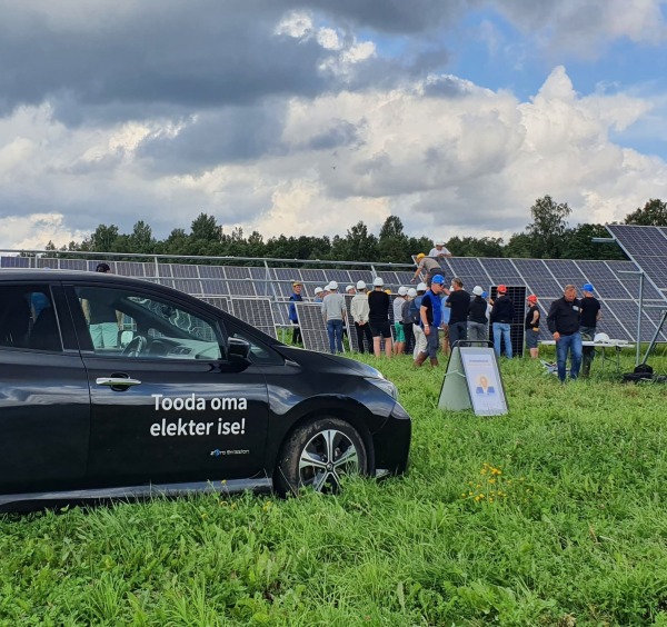 „Alexela“ pirks elektrą iš trijų „Sunly“ saulės jėgainių parkų