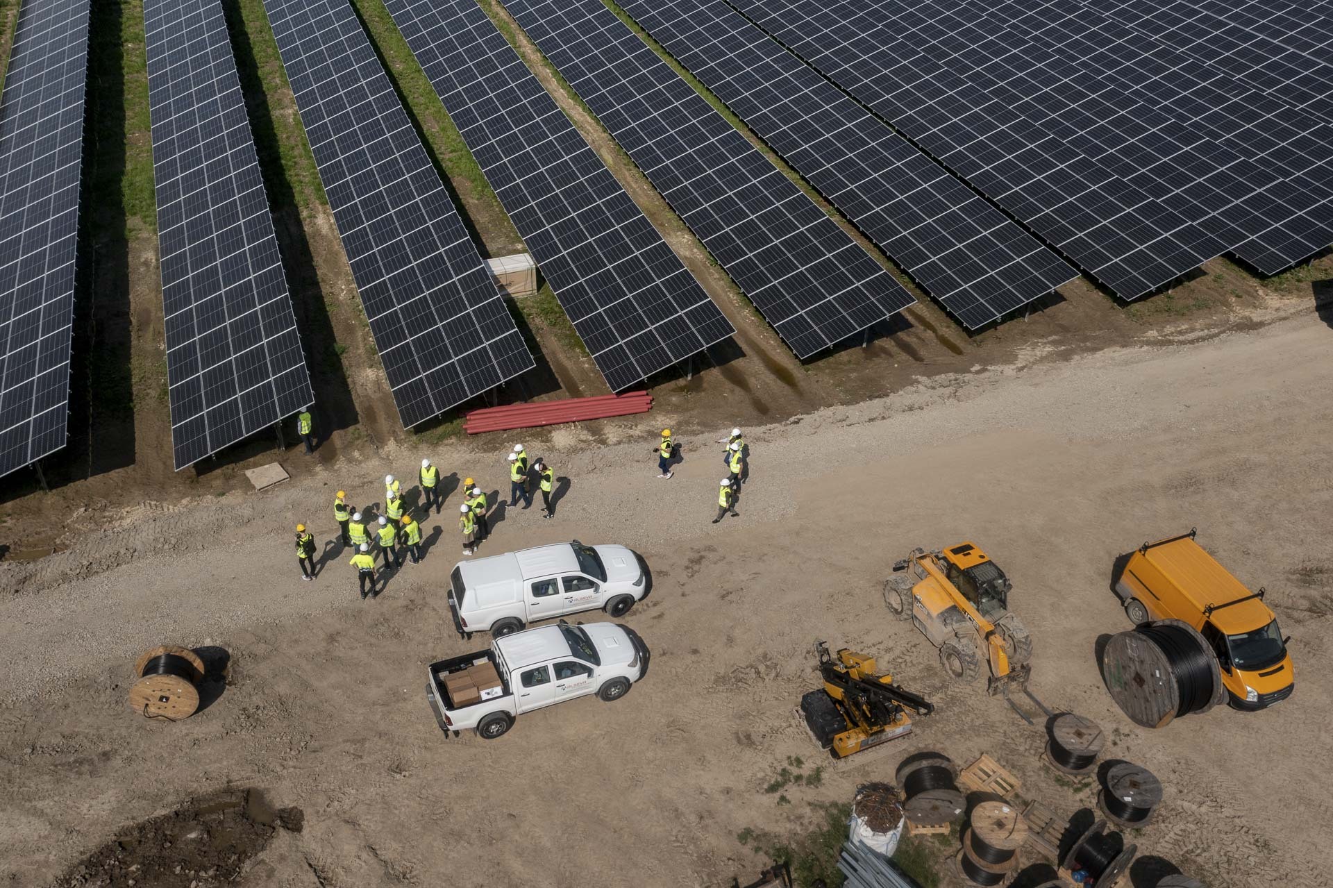 <div>We build our own<br><strong>solar parks</strong></div>